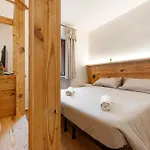Lantgård La Grange *