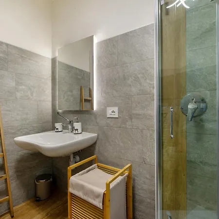 La Grange 팜스테이 *