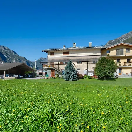 La Grange 팜스테이 *